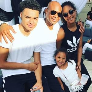 Meet your Posher, Bernard